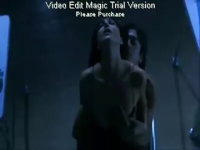 Patlamaya Hazır videosu (Maria türk konulu porno film Fiori, Vivien Bell)