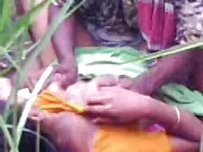 Arabadaki Sucky Sucky (Mina) bedava türkçe porno film