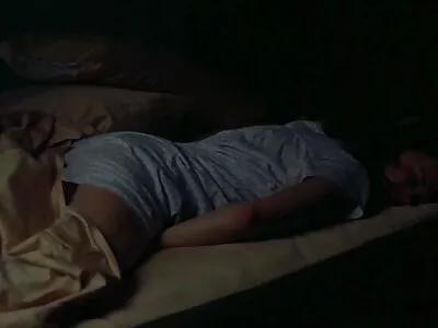 XXXmas Elf Fucks Busty Michele  video (Michele amatör seks filmi izle James)