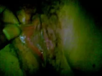 Bir Latin  Acemi videosunda Breaking (Laura Brown)