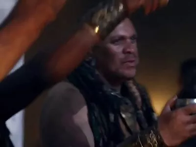 Anal W turk porno film Jynx Labirent Görünümü!