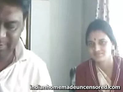 İlk Lezbiyen Sahnesi videosu turk sikis filimi (Rita Neri, Cici)