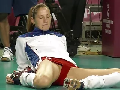 Diana ünlü türk seks filmleri Prince İlk Seks Öğretmenim videosunda (Derrick Pierce)