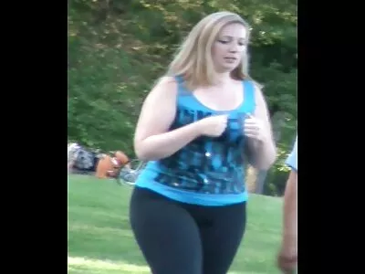 Kara Mamba Avı videosu (Alexa  Styles)